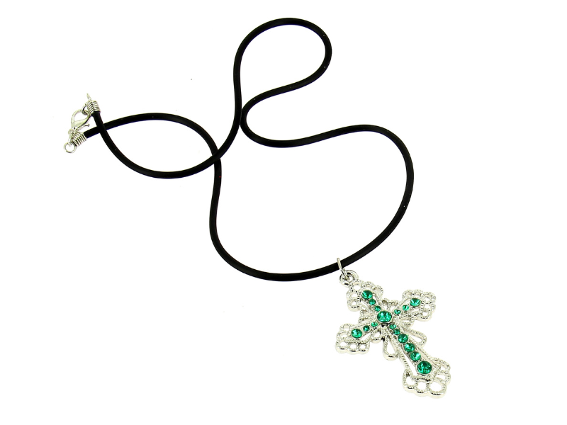 Collar Con Colgante Gotico