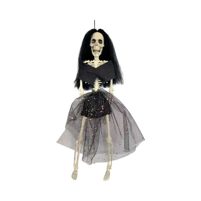 Esqueleto colgante con pelo largo negro y vestido negro con falda de tul brillante
