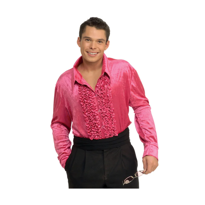 Hombre con camisa disco de terciopelo rosado