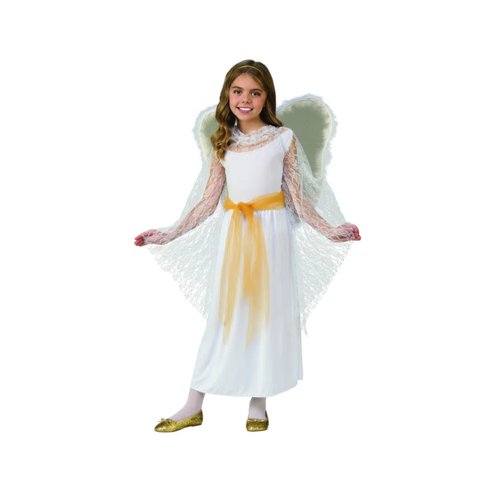 Niña con disfraz de ángel, vestido blanco con mangas de encaje, faja dorada y alas