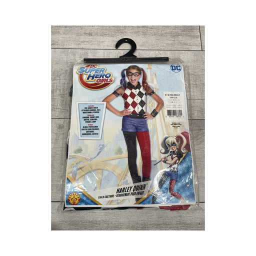 Disfraz de Harley Quinn DC Super Hero Girls para niña en su empaque