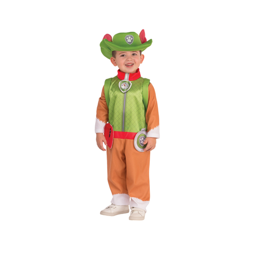 Niño con disfraz de Tracker de Paw Patrol: enterito naranjo con chaleco verde y sombrero verde con orejas